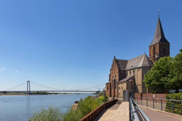 Ferienwohnung Am Rheinpark Emmerich Exterior foto